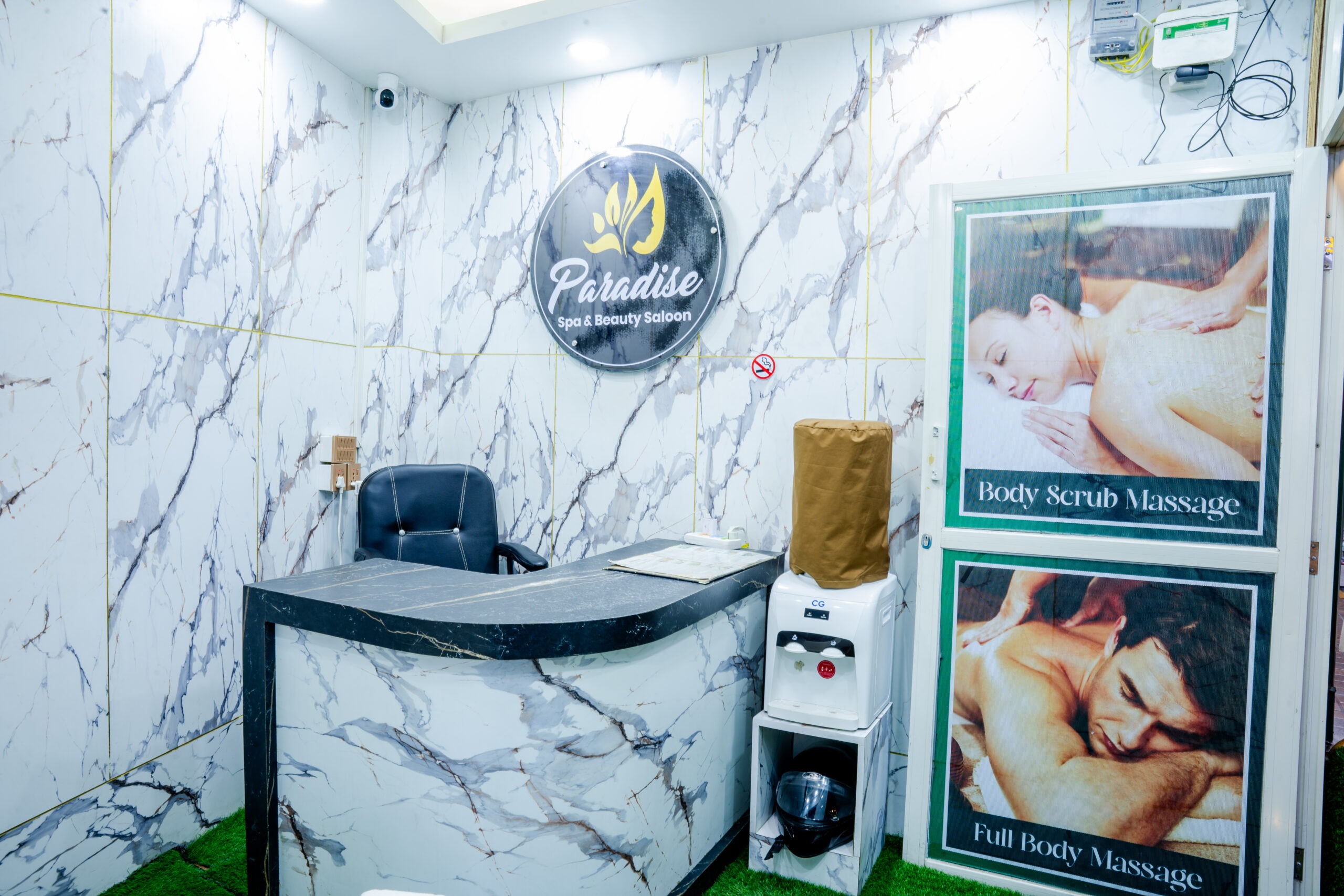 receptionist
