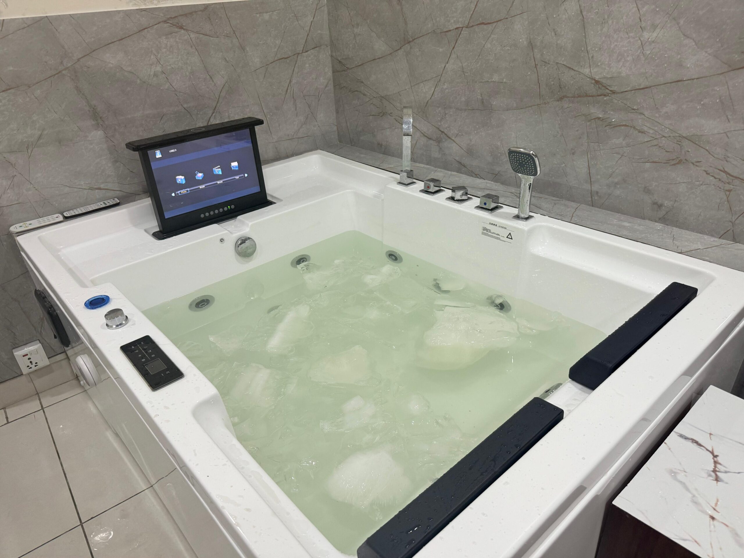 ice therapy